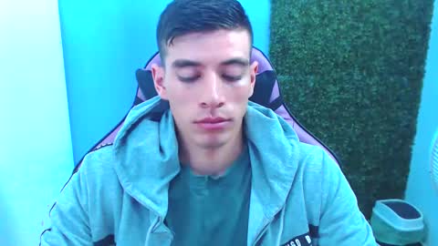 Snapshot of deiby_baby chatting on 3, 12, 2024 DEIBY online show from 3, 12, 2024