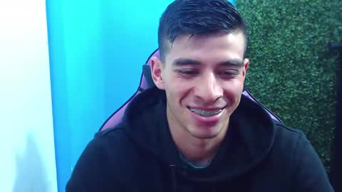 Snapshot of deiby_baby chatting on 14, 12, 2024 DEIBY online show from 14, 12, 2024