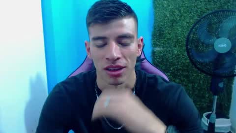 Snapshot of deiby_baby chatting on 19, 12, 2024 DEIBY online show from 19, 12, 2024