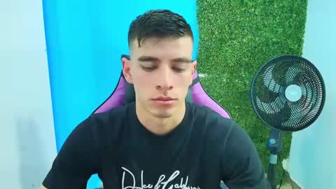 Snapshot of deiby_baby chatting on 10, 2, 2025 DEIBY online show from 10, 2, 2025