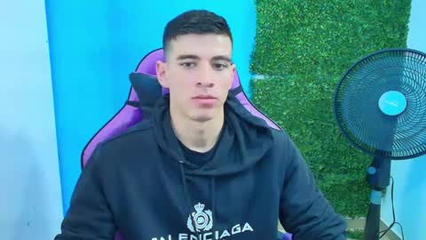 Snapshot of deiby_baby chatting on 14, 2, 2025 DEIBY online show from 14, 2, 2025