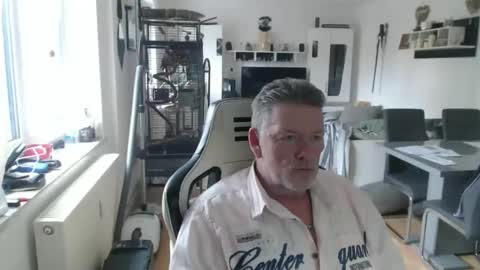 deinprinz2312 online show from 14, 4, 2026