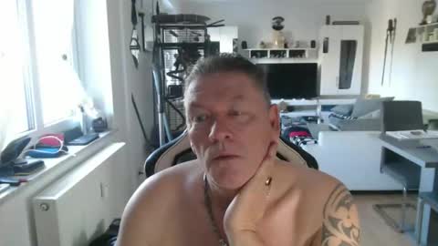 deinprinz2312 online show from 22, 4, 2026