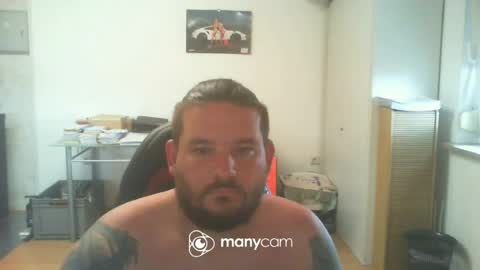 Snapshot of deinspielzeug87 chatting on 1, 7, 2026 deinspielzeug87 online show from 1, 7, 2026