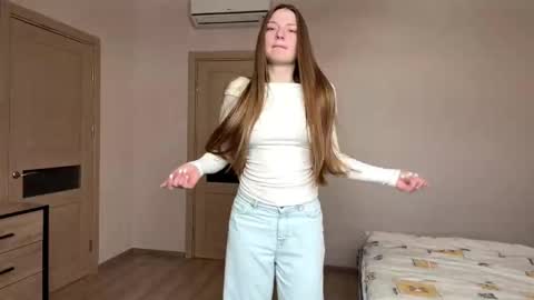 Snapshot of dejameneal chatting on 19, 2, 2026 Mila online show from 19, 2, 2026