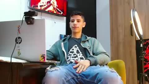 Snapshot of delglo chatting on 13, 10, 2025 delglo online show from 13, 10, 2025