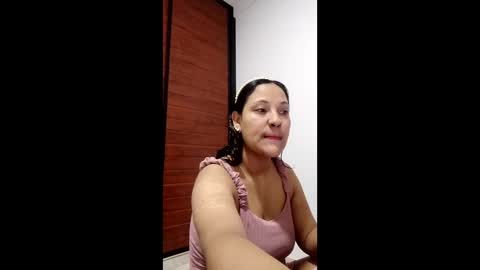Snapshot of delicious_sarah07 chatting on 15, 5, 2026 Sarah online show from 15, 5, 2026
