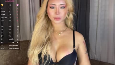 Hello your loving faye 3 online show from 30, 3, 2026