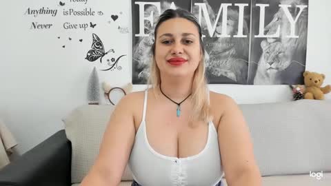 Snapshot of delightfulannemistress chatting on 2, 1, 2025 delightfulannemistress online show from 2, 1, 2025