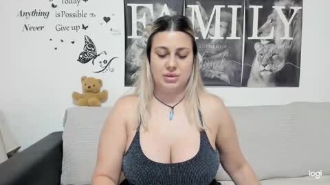 Snapshot of delightfulannemistress chatting on 12, 1, 2025 delightfulannemistress online show from 12, 1, 2025