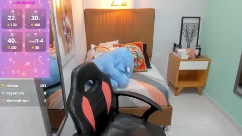 delilaquinn online show from 27, 12, 2024