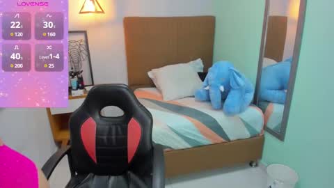 delilaquinn online show from 11, 1, 2025