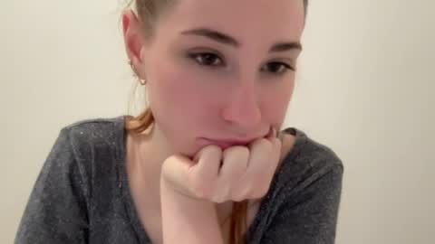 Snapshot of deliverysmile chatting on 3, 2, 2025 Delivery online show from 3, 2, 2025