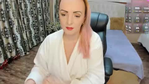 Snapshot of dellicioussepussy chatting on 2, 10, 2025 Mire online show from 2, 10, 2025