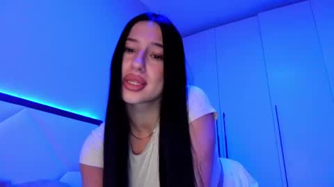 Snapshot of delly_love chatting on 15, 6, 2026 delly_love online show from 15, 6, 2026