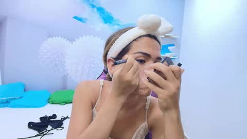 Snapshot of demi_leed chatting on 4, 2, 2026 DEMI online show from 4, 2, 2026