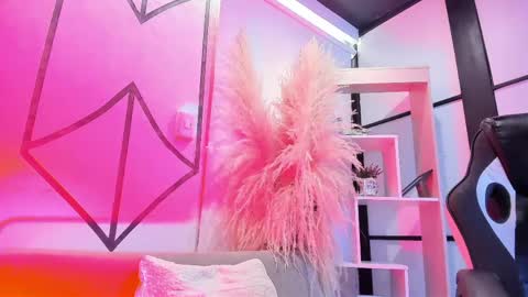 Demi online show from 2, 5, 2026