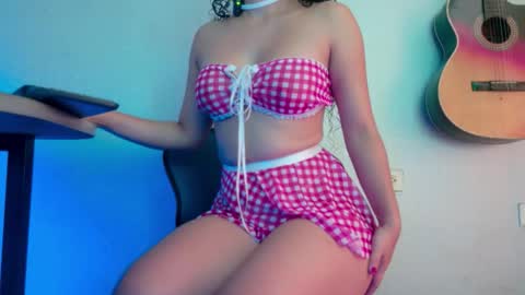 instagram zatania69 online show from 1, 2, 2026