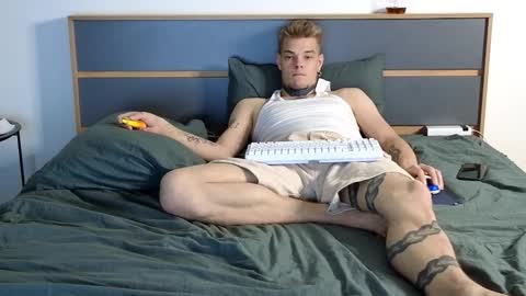 Denis online show from 15, 10, 2025