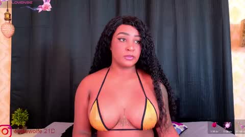 Denisse online show from 6, 10, 2025