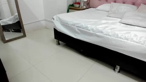 denisse_logan online show from 30, 10, 2025