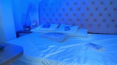 denisse_logan online show from 14, 11, 2025