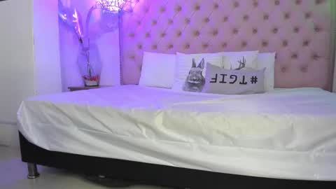 denisse_logan online show from 7, 1, 2026