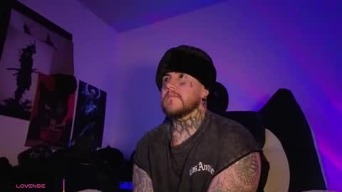 Snapshot of denjig chatting on 8, 2, 2026 Oliver online show from 8, 2, 2026