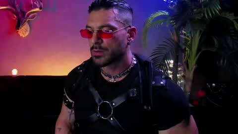 dennis_cox_ online show from 5, 4, 2026