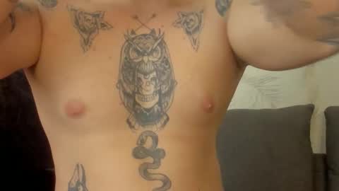 dennis munera online show from 24, 12, 2024