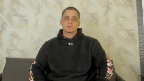 dennis munera online show from 31, 12, 2024