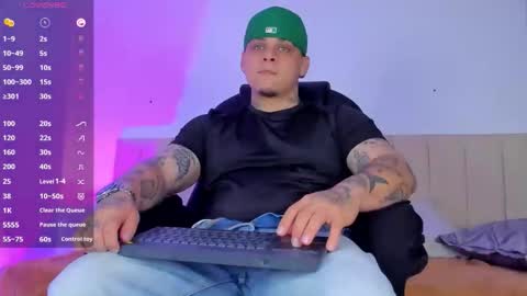 dennis munera online show from 24, 9, 2025