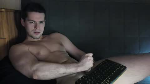 Snapshot of dennis_night chatting on 14, 12, 2025 Den online show from 14, 12, 2025