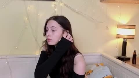 Olivia online show from 10, 10, 2025