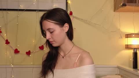 Olivia online show from 17, 10, 2025