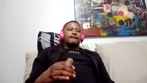 Snapshot of dentzo chatting on 12, 7, 2026 mastER blACK online show from 12, 7, 2026