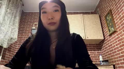 Snapshot of denysebernacchi chatting on 25, 9, 2025 Emma online show from 25, 9, 2025