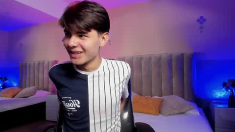 derek_sinn online show from 8, 4, 2026