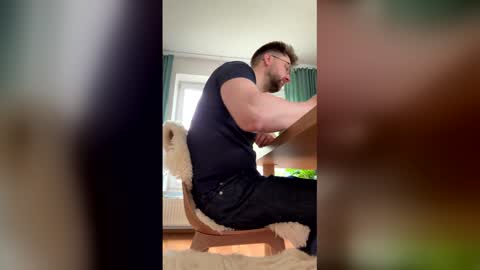 Snapshot of derkleinerabauke chatting on 8, 5, 2026 derkleinerabauke online show from 8, 5, 2026