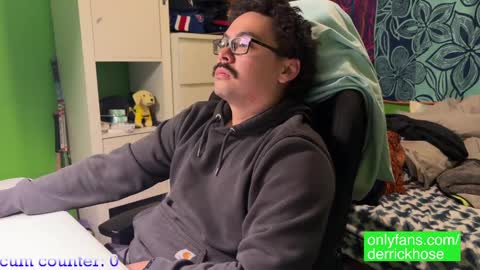 Derrick Hose online show from 25, 2, 2025