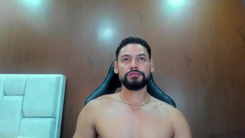 DerryBigger CM online show from 2, 10, 2025