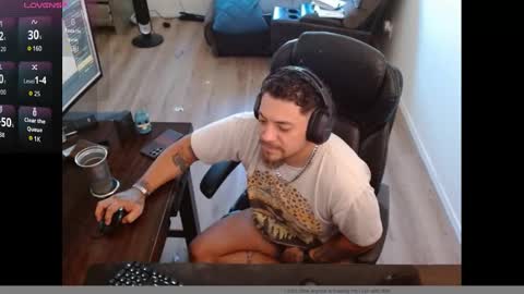 Snapshot of desertadventurer25 chatting on 9, 9, 2025 desertadventurer25 online show from 9, 9, 2025