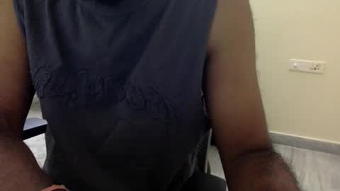 Snapshot of desi_suckable chatting on 1, 6, 2026 desisuckable online show from 1, 6, 2026