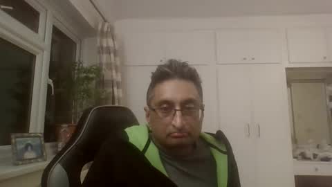 Snapshot of desiboi9 chatting on 19, 2, 2025 desiboi9 online show from 19, 2, 2025