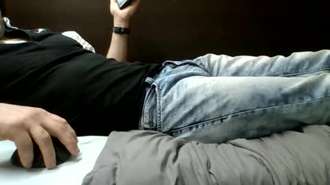 Mika online show from 23, 4, 2026