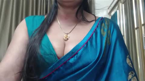 Maisa online show from 2, 2, 2025