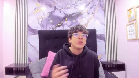 desire_ecstasy online show from 1, 2, 2026