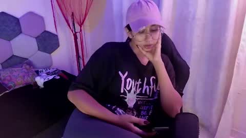 Snapshot of desireduo_tgn chatting on 4, 6, 2026 TORI AND MR. BEAR online show from 4, 6, 2026