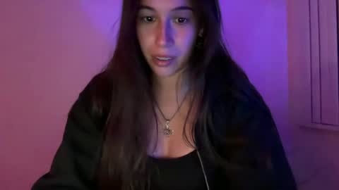 Snapshot of desireebabyxoxo chatting on 3, 6, 2026 desireebabyxoxo online show from 3, 6, 2026