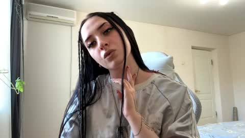 Snapshot of desireespady chatting on 16, 5, 2026 Kira online show from 16, 5, 2026